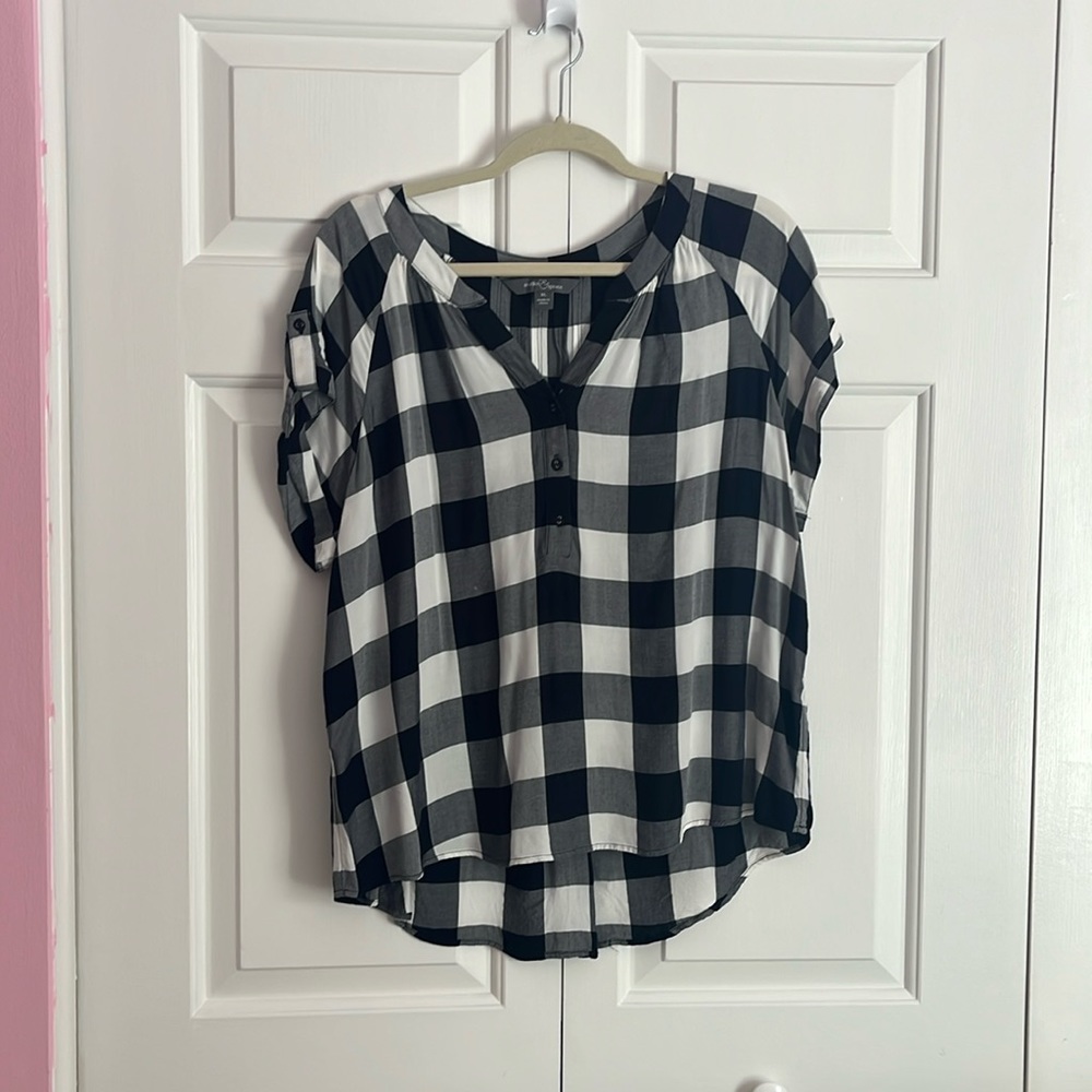 Market & Spruce cap sleeve blouse.